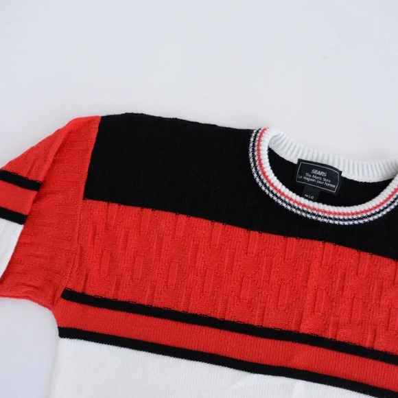 Vintage Sears Black/Red/Cream Knit  Crewneck Sweater Size 44 L - Picture 11 of 12